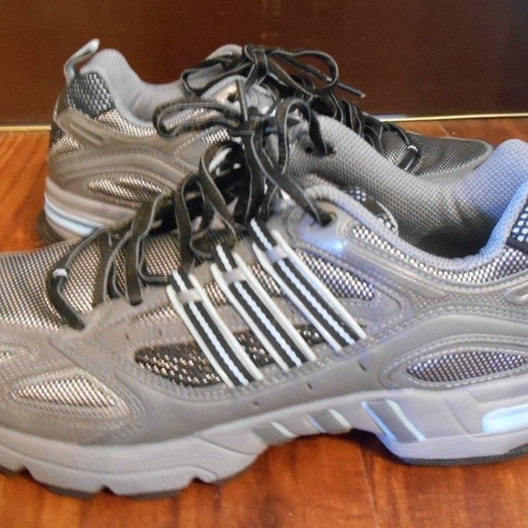 adidas torsion traxion